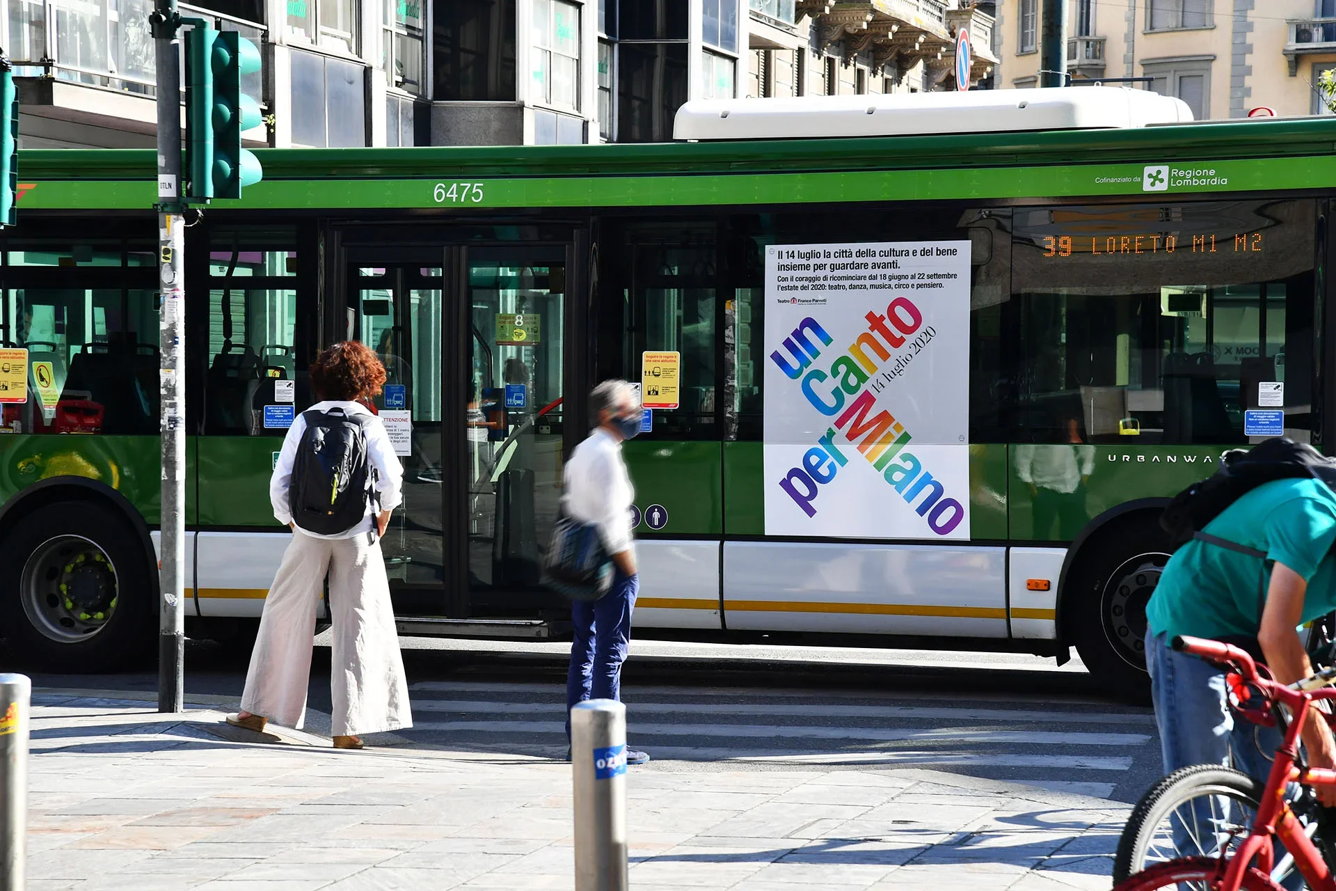 Milano Mupi Side