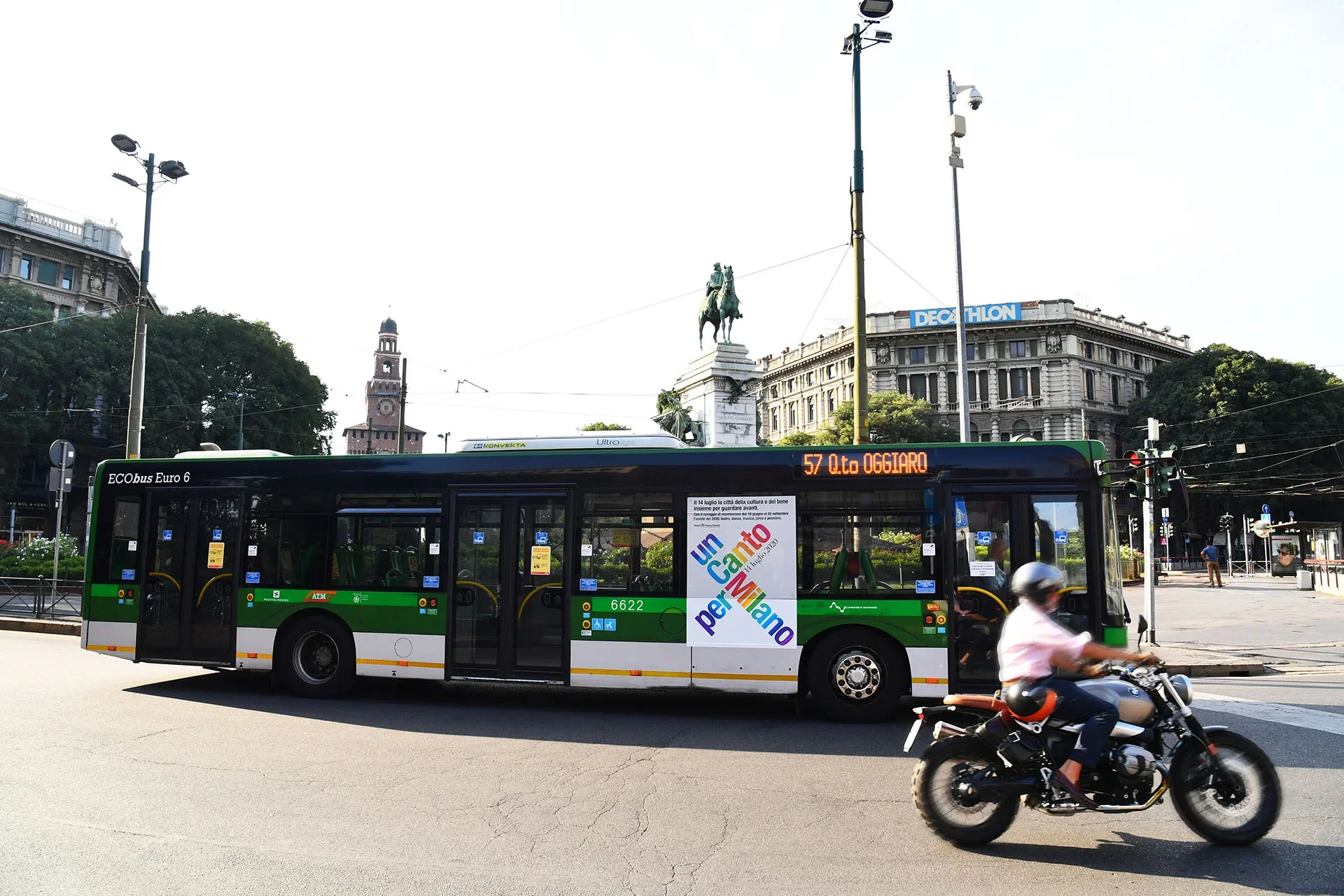 Milano Mupi Side