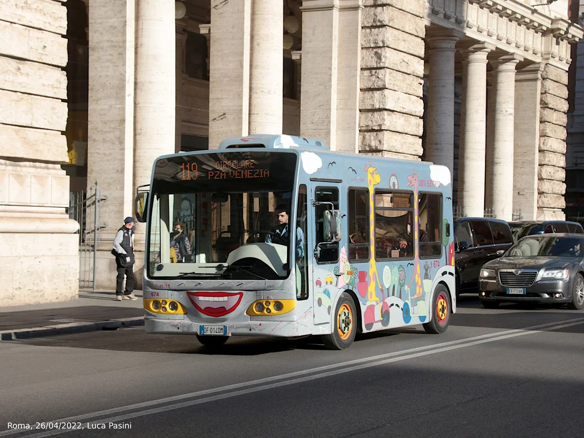 Roma Full-Wrap Bus (Gulliver Elettrici)