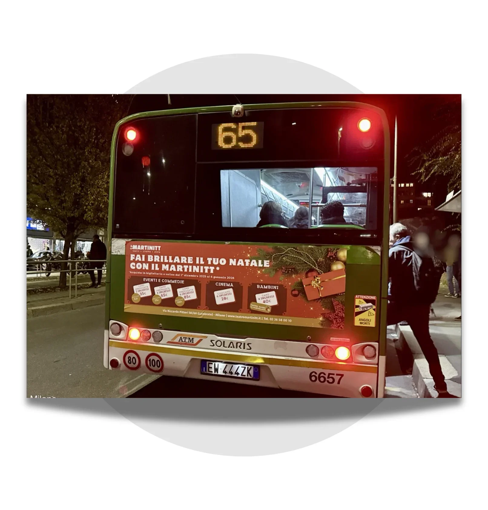 Big Retro Bus