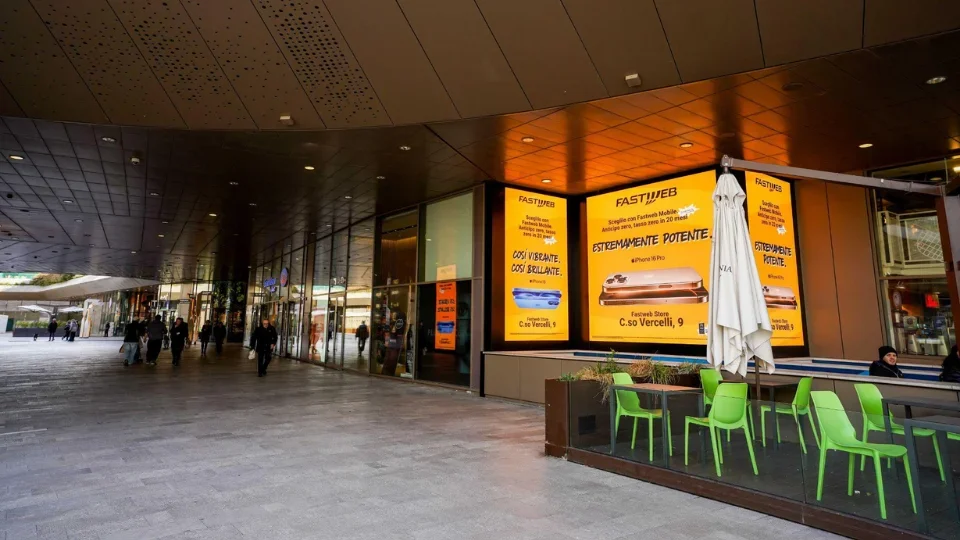 City Life Piazza 6 Febbraio