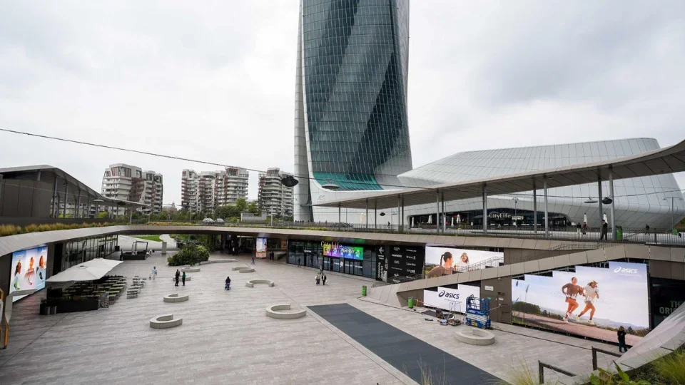 City Life Piazza 6 Febbraio