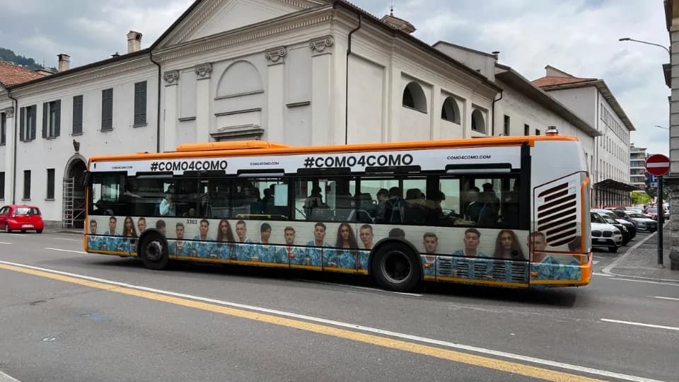 Como Bus Decorati
