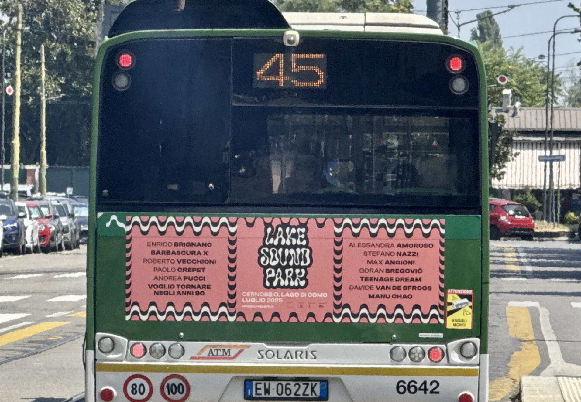 Milano Big Retro Bus