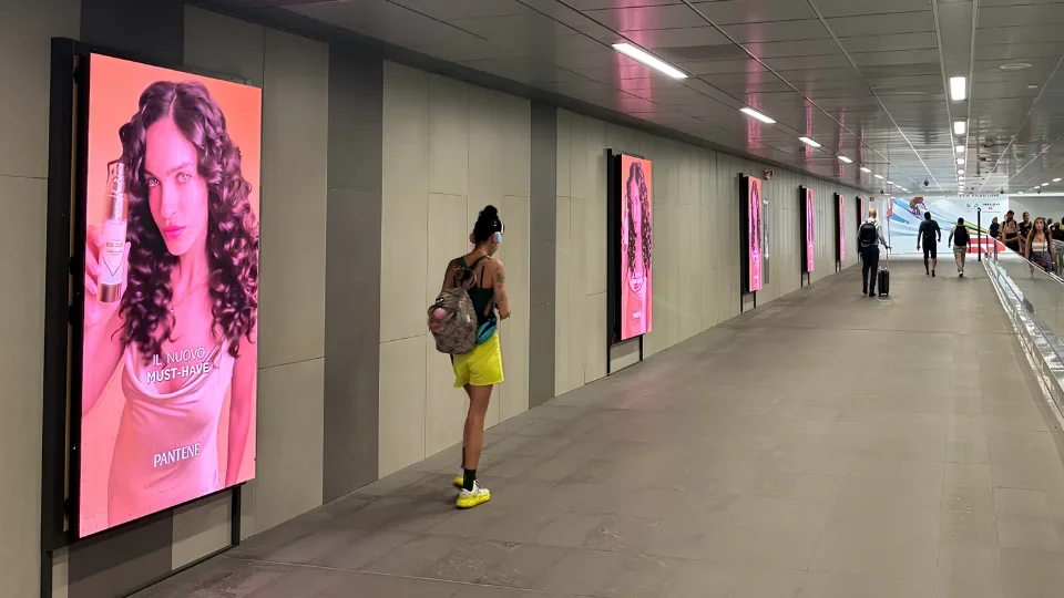 Milano Linate Metropolitana M4 - Circuito 6 Digi Mupi