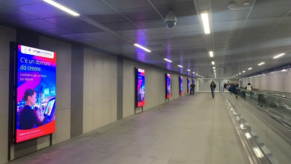 Milano Linate Metropolitana M4 - Circuito 6 Digi Mupi