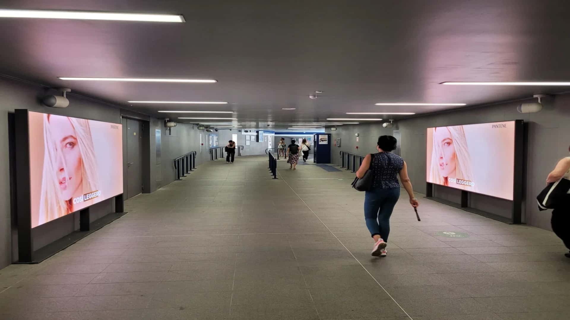 Milano - M4 - Ledwall Sant'Ambrogio