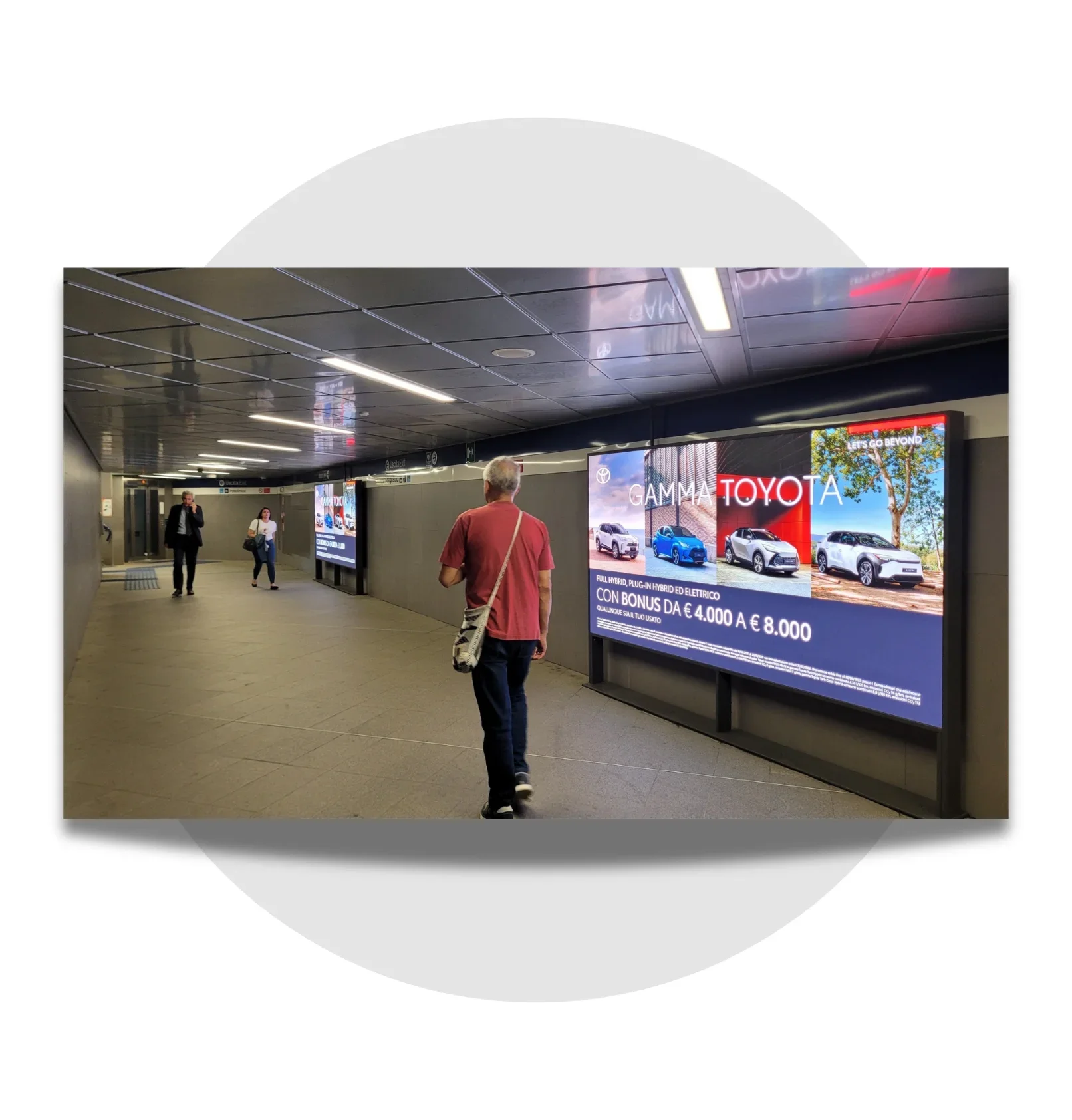 Milano - M4 - Ledwall Sforza-Policlinico