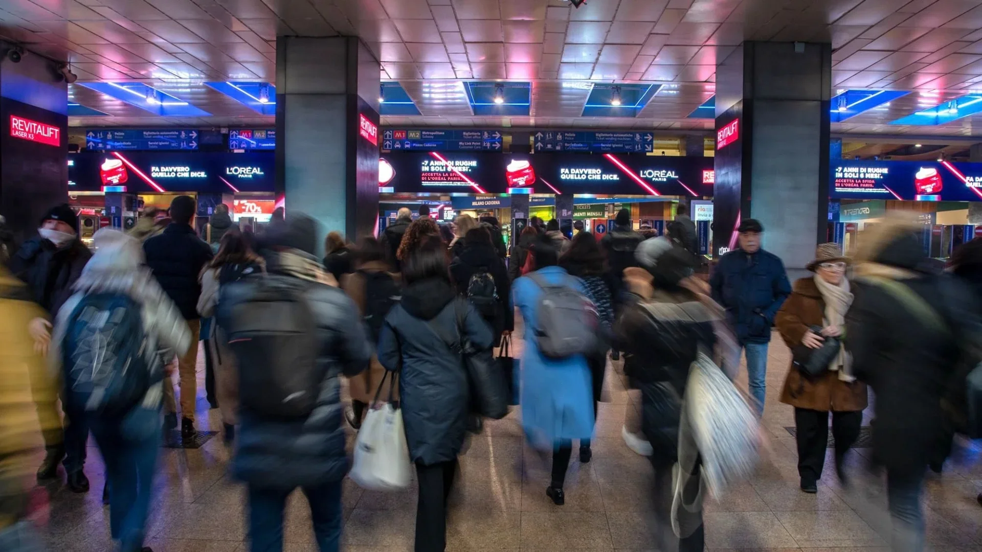 Milano Stazione Cadorna Domination Impact