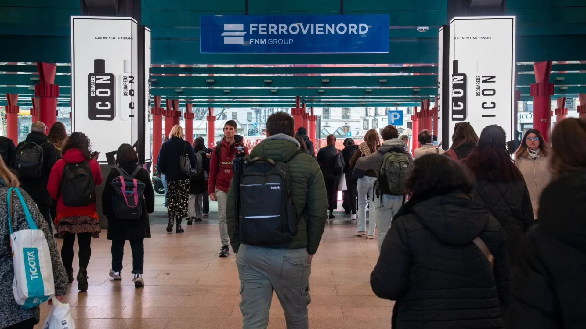 Milano Stazione Cadorna Domination Impact
