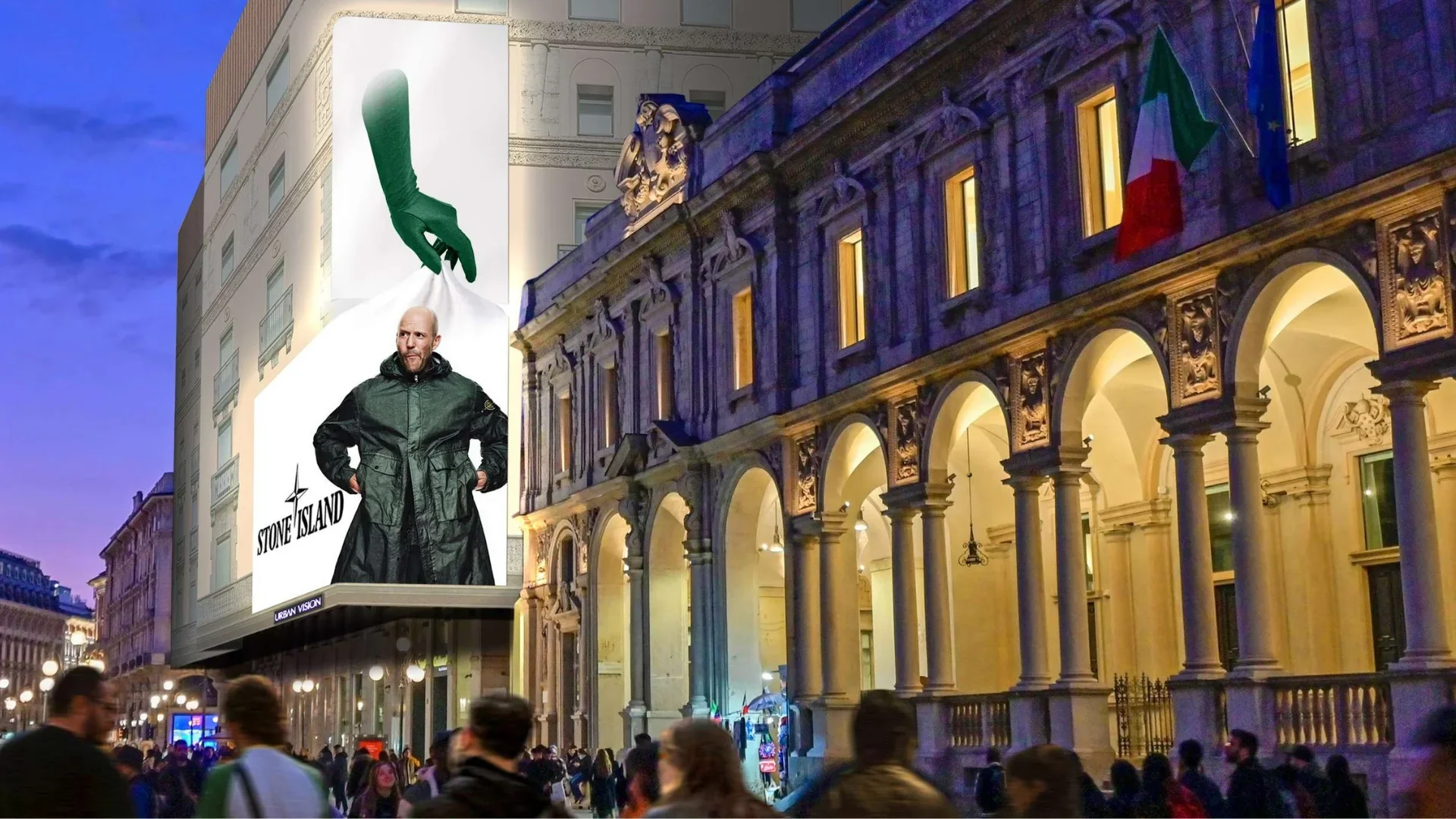 Milano Via dei Mercanti - Maxi Digital Domination