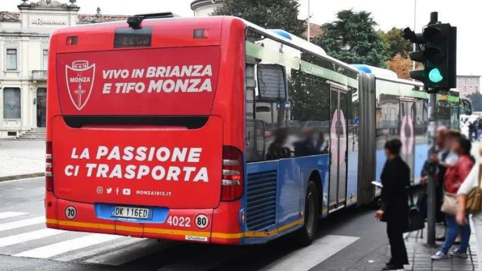 Monza Bus Full Wrap, Full Back, Mupi