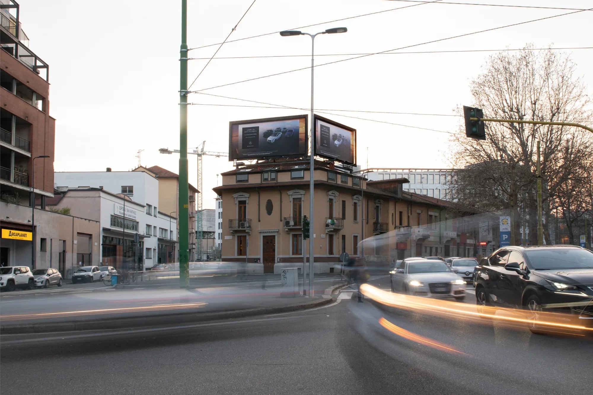 Milano Piazzale Nigra