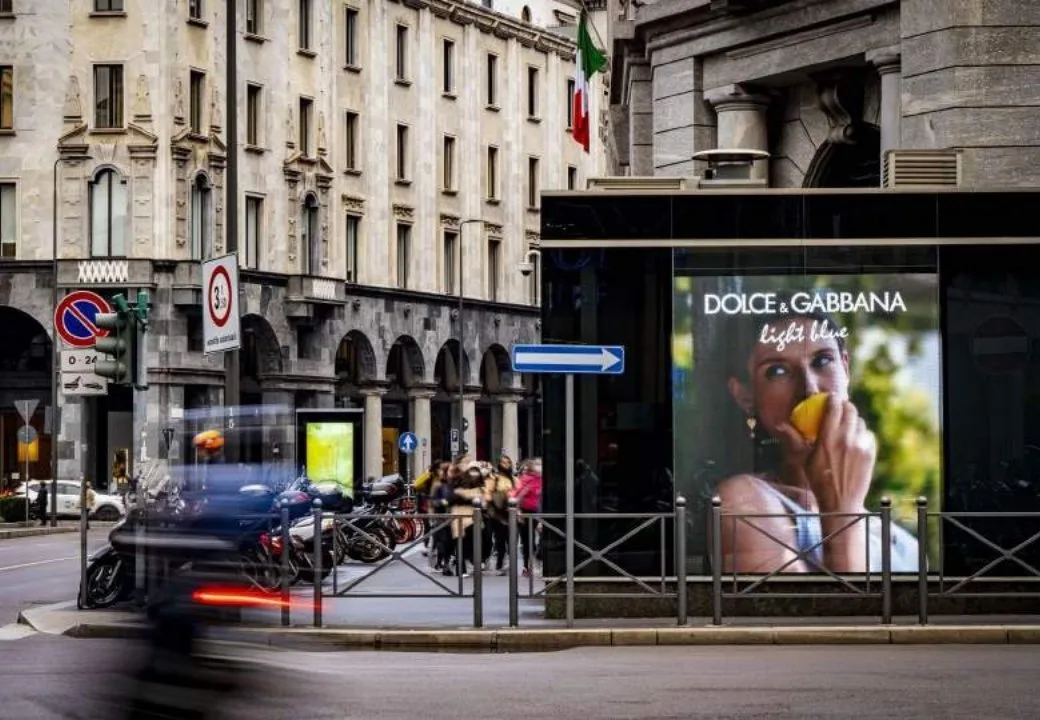 Milano Piazza Meda