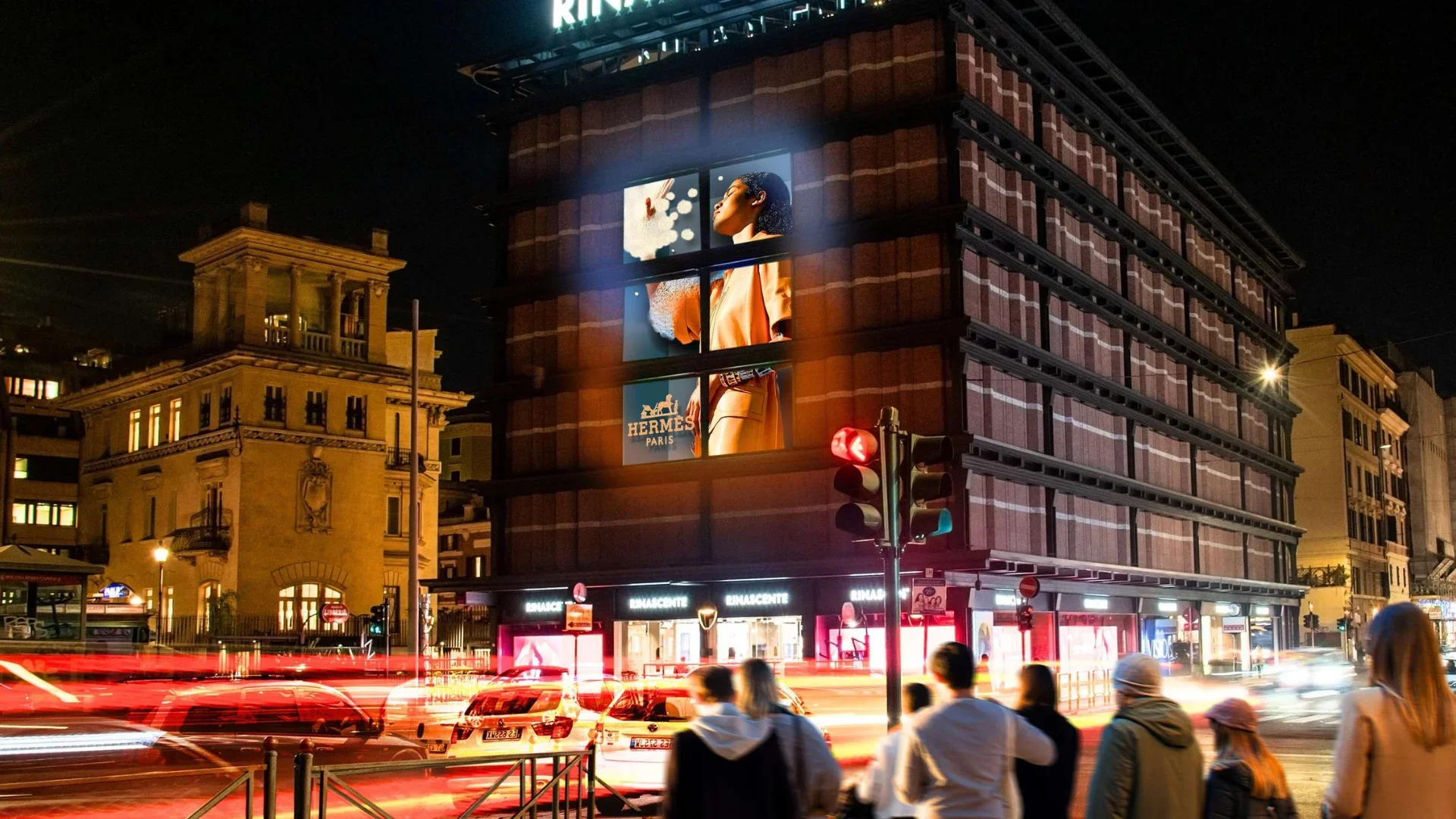 Roma Rinascente - Facciata Maxi Led