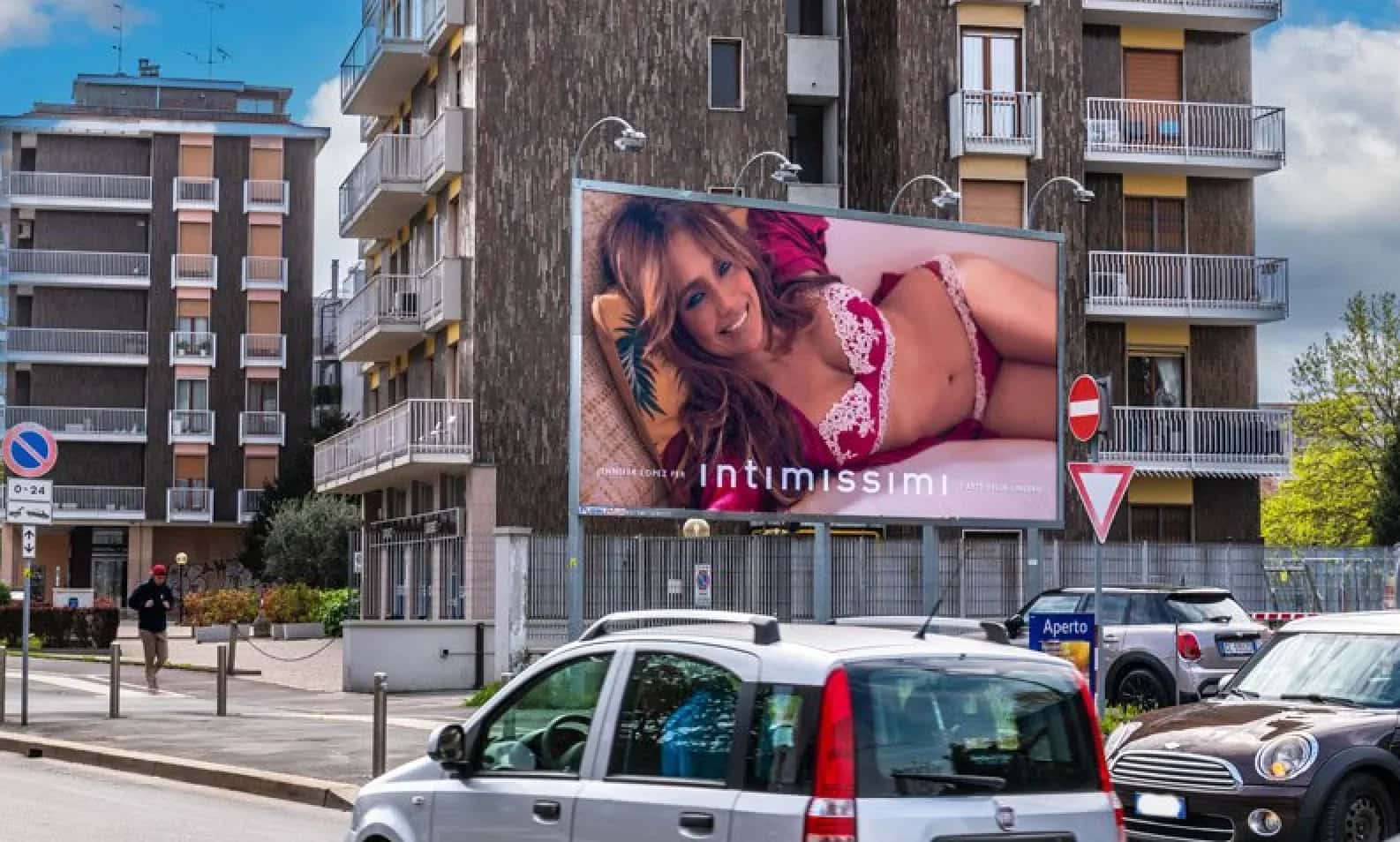 Via Santa Rita da Cascia, 2 Milano